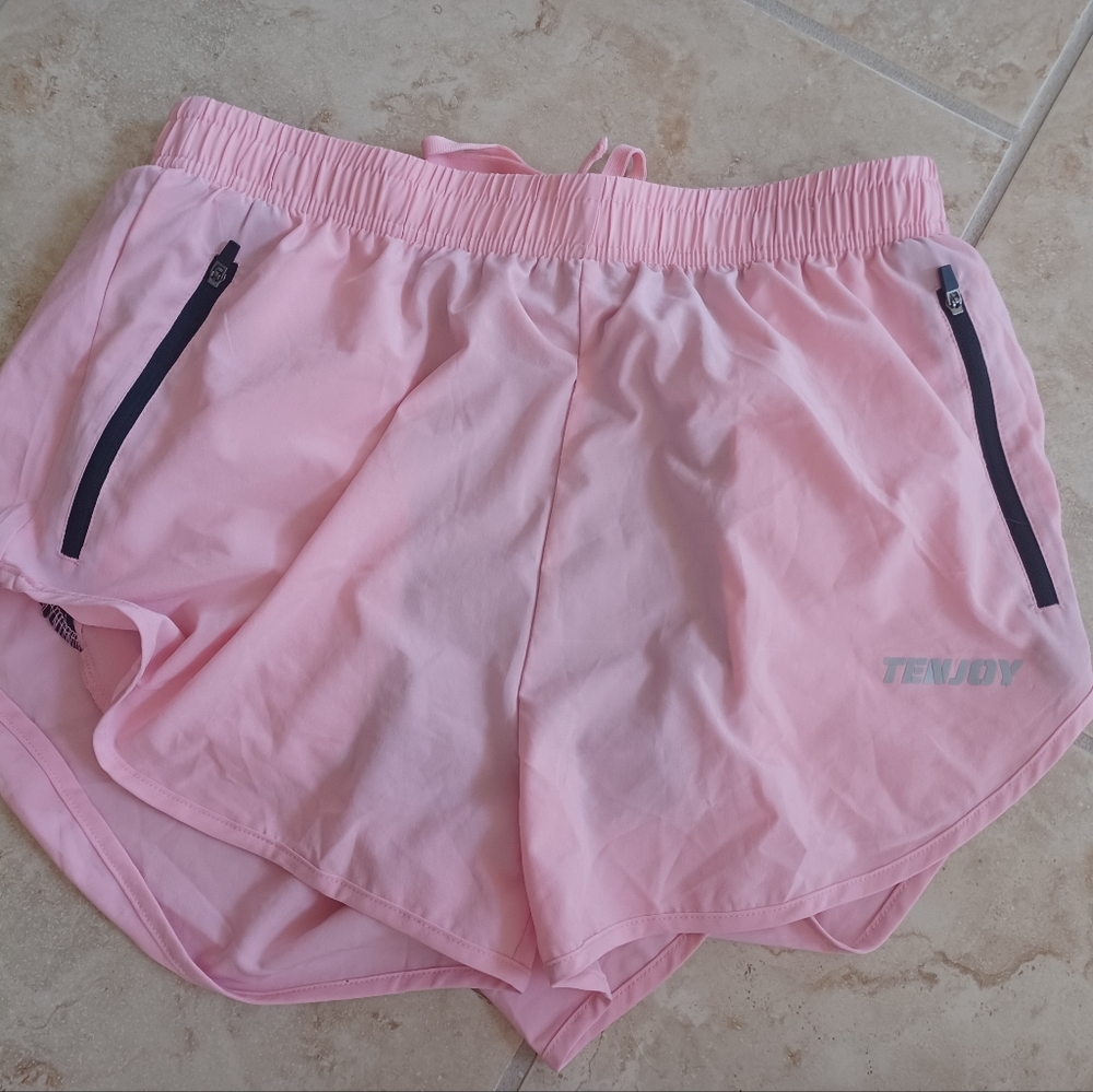 TENJOY size large pink athletic shorts